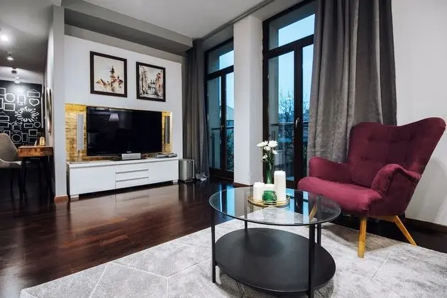 Premium Apart Daire, 2 Yatak Odası, Bahçe Manzaralı, Bahçeli