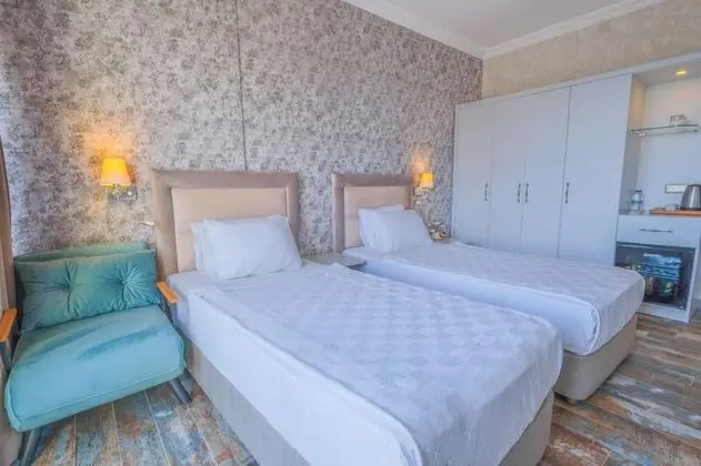 Standart Oda, Deniz Manzaralı, Balkonlu