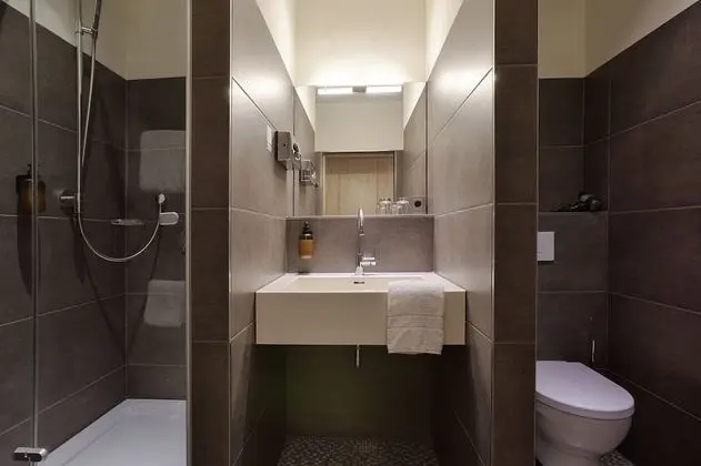 Classic Tek Büyük Yataklı Oda