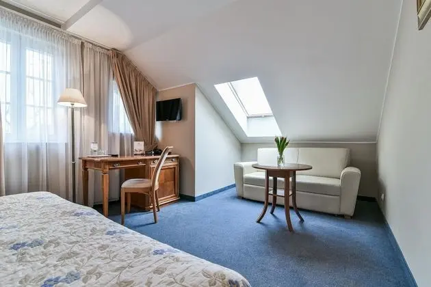 Luxury Tek Büyük Yataklı Oda