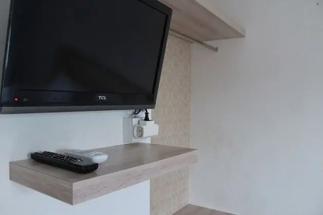 Tek Büyük Yataklı Oda (With Balcony)