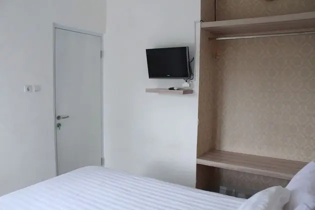 Tek Büyük Yataklı Oda (With Balcony)