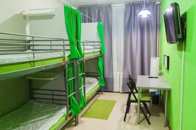 Ortak Ranzalı Oda, Karma Ranzalı Oda (1 Bed in 4 Person Dorm)