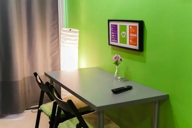 Ortak Ranzalı Oda, Karma Ranzalı Oda (1 Bed in 4 Person Dorm)