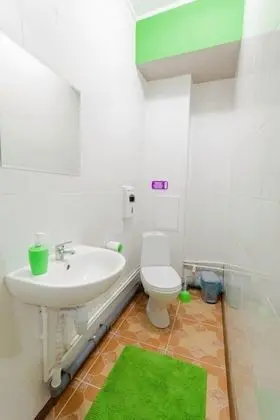 Ortak Ranzalı Oda, Karma Ranzalı Oda (1 Bed in 8 Person Dorm)