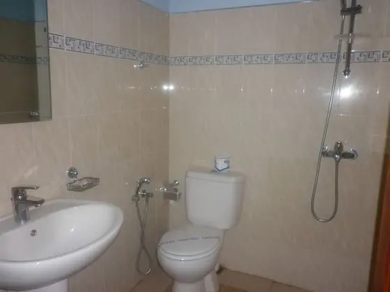 Üç Kişilik Oda
