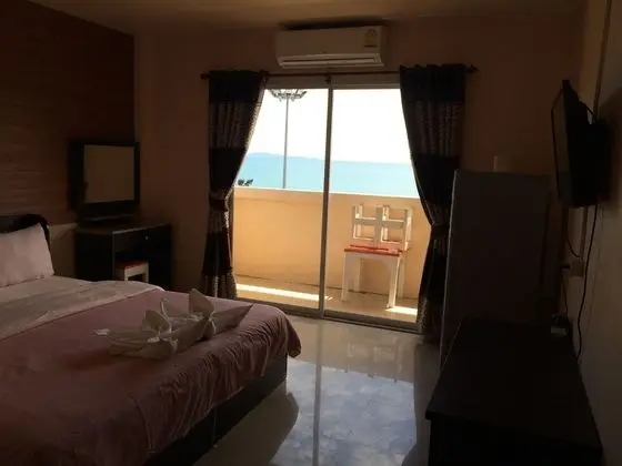 Superior Seaview
