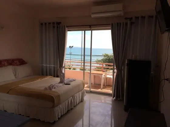 Superior Seaview