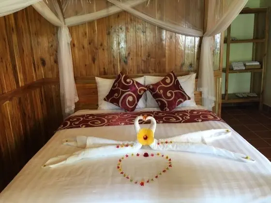 Deluxe Bungalov, Bahçe Manzaralı