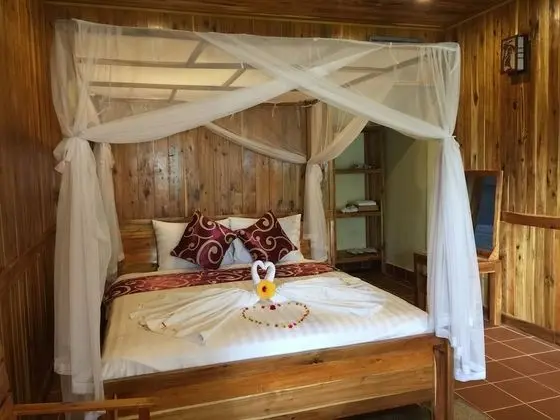 Deluxe Bungalov, Bahçe Manzaralı