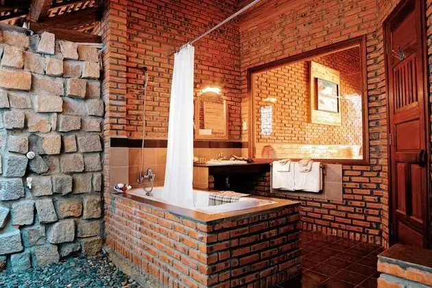 Classic Tek Büyük veya İki Ayrı Yataklı Oda, Sigara İçilmez, Bahçe Manzaralı