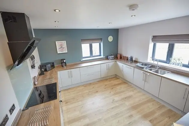 Barn, 5 Bedrooms