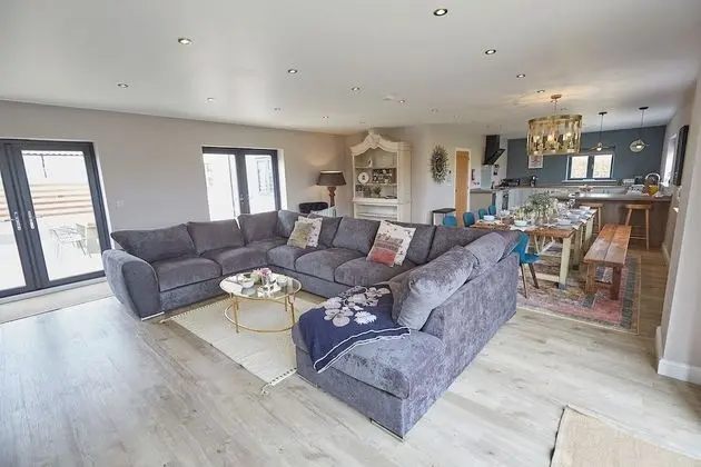 Barn, 5 Bedrooms