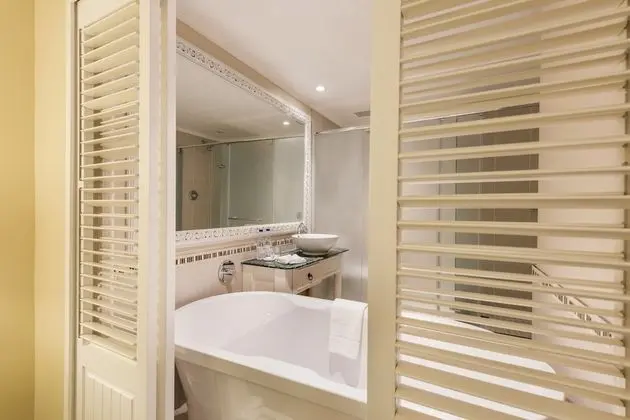 Luxury İki Ayrı Yataklı Oda, Denize Bakan