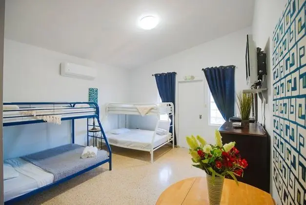 Sun Gazing Room 4
