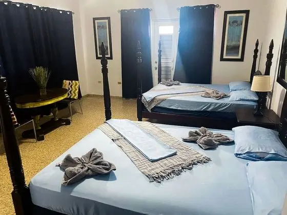 Valero Room 1