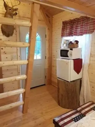 Classic Kulübe, Birden Çok Yatak, Buzdolabı ve Mikrodalga, Nehir Manzaralı