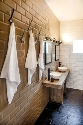 Ortak Ranzalı Oda, Karma Ranzalı Oda, Özel Banyo (1 bed in 6 Bed Dorm)