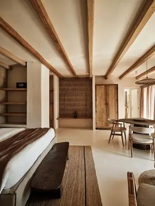 Apomero Two Bedroom Suite Sea View with Private Pool