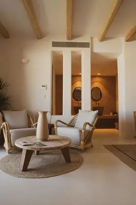 Apomero Two Bedroom Suite Sea View with Private Pool