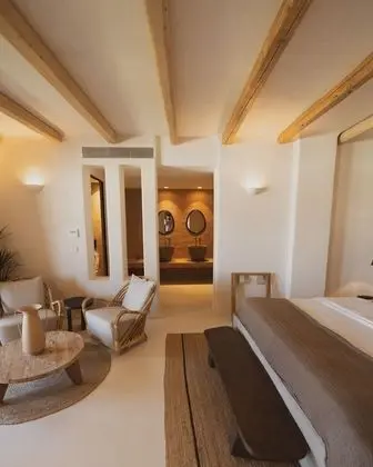 Apomero Two Bedroom Suite Sea View with Private Pool