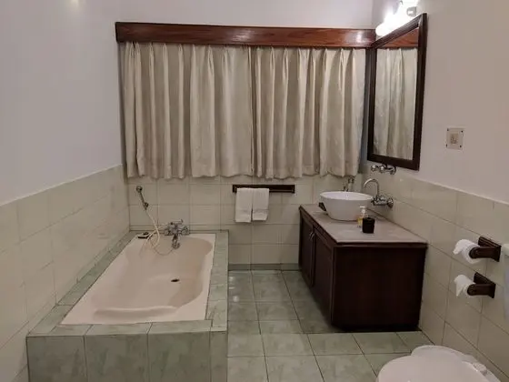 Basic Bungalov