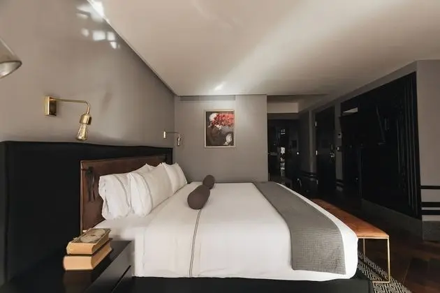 Terrace Suite Deluxe