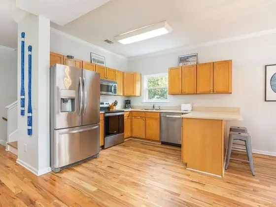 Ev, Birden Çok Yatak, Havuz Kullanımı, Havuz Manzaralı