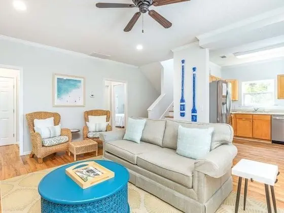 Ev, Birden Çok Yatak, Havuz Kullanımı, Havuz Manzaralı