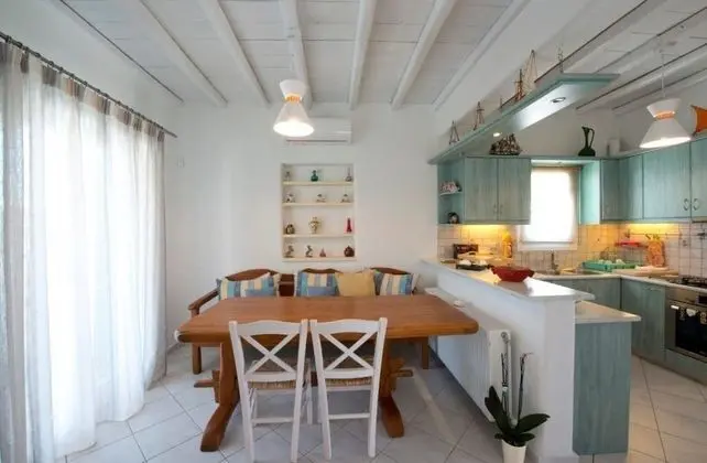 Villa, 2 Yatak Odası, Sıcak Su Havuzu, Deniz Manzaralı (Ifigenia)