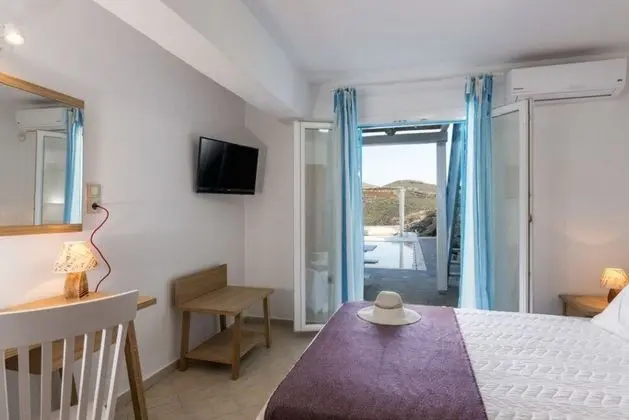 Villa, 3 Yatak Odası, Kişiye Özel Havuzlu, Deniz Manzaralı (Loukritia)