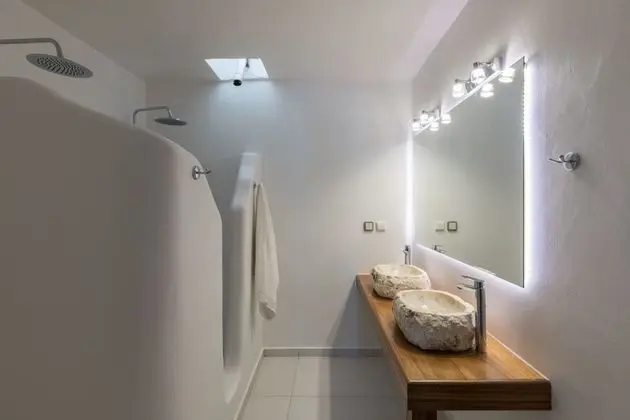 Villa, 3 Yatak Odası, Kişiye Özel Havuzlu, Deniz Manzaralı (Loukritia)