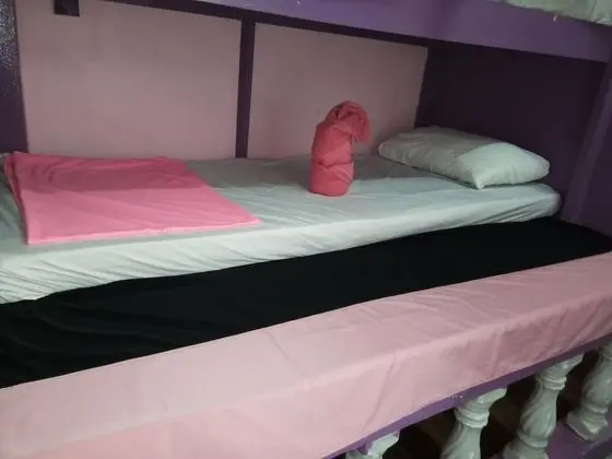 Single Bed in a Large A/C Mixed Dorm Min 1 Night