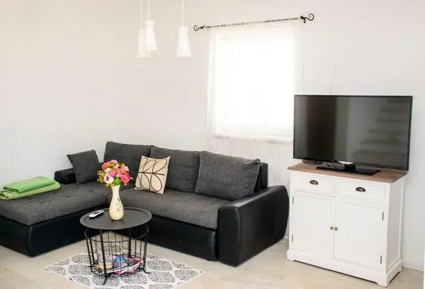 Design Apart Daire, 2 Yatak Odası, Havuz Kullanımı, Deniz Manzaralı