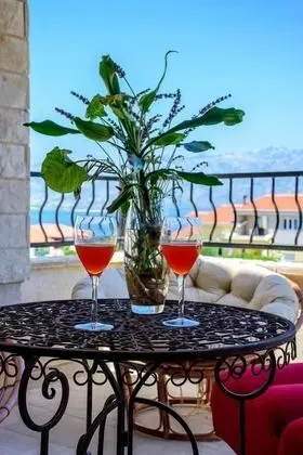 Design Apart Daire, 2 Yatak Odası, Havuz Kullanımı, Deniz Manzaralı