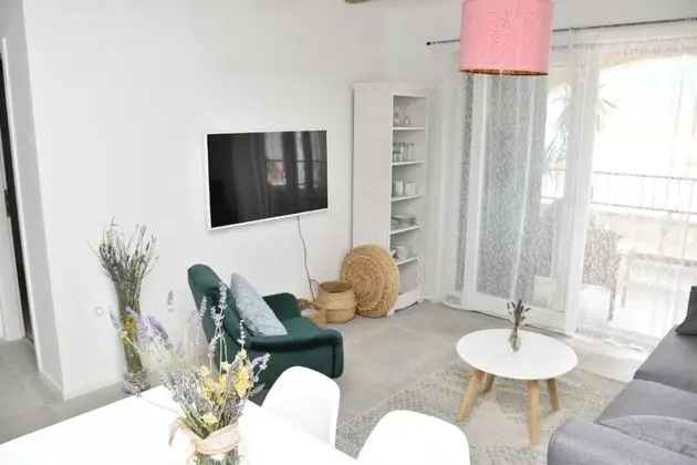 Gallery Apart Daire, 2 Yatak Odası, Havuz Kullanımı, Deniz Manzaralı