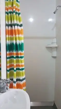 Standard Tek Büyük Yataklı Oda, Banyolu/Duşlu