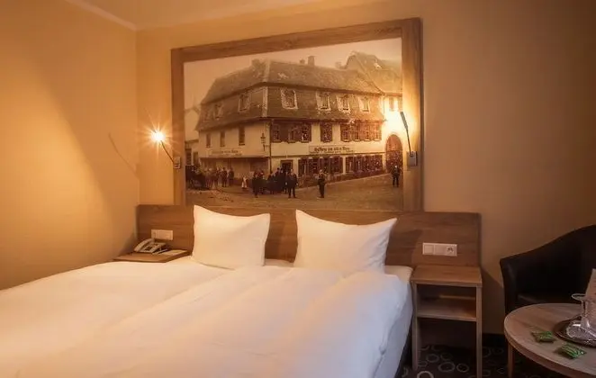 Comfort Tek Büyük Yataklı Oda