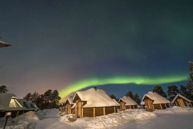 Aurora Cabin