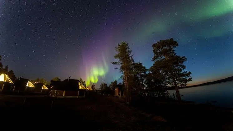 Aurora Cabin