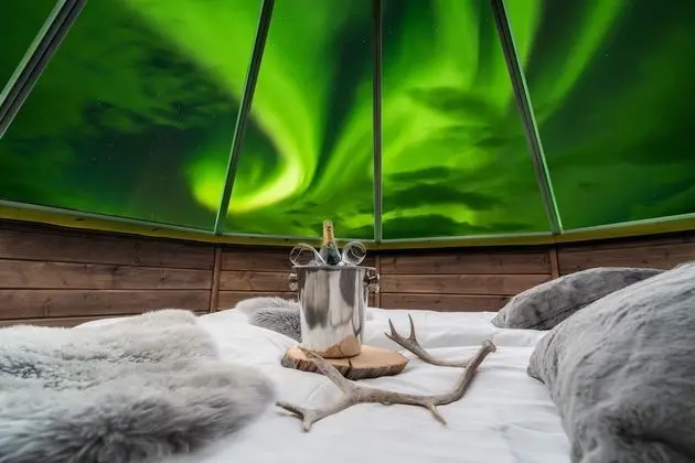 Aurora Cabin