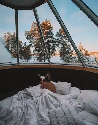 Aurora Cabin