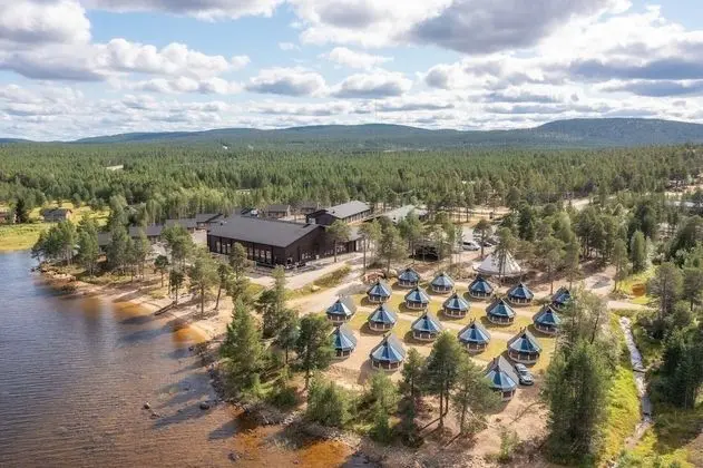 Aurora Cabin
