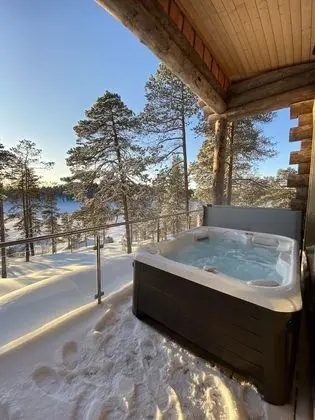 Nangu panorama Log Cabin