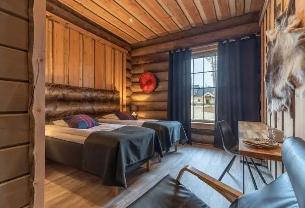 Wilderness room