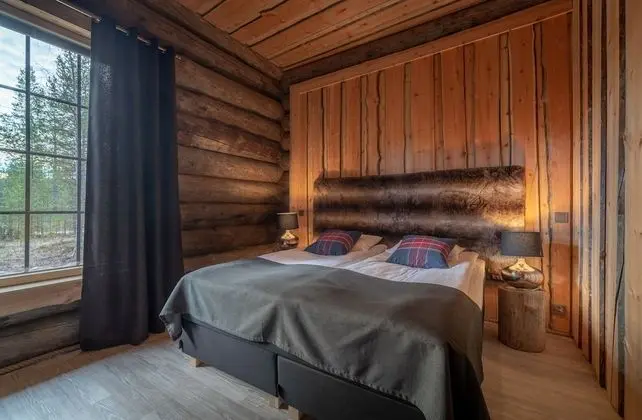 Wilderness room