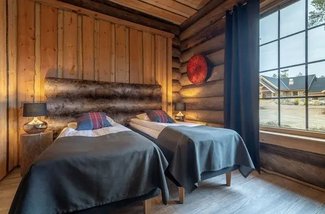 Wilderness room