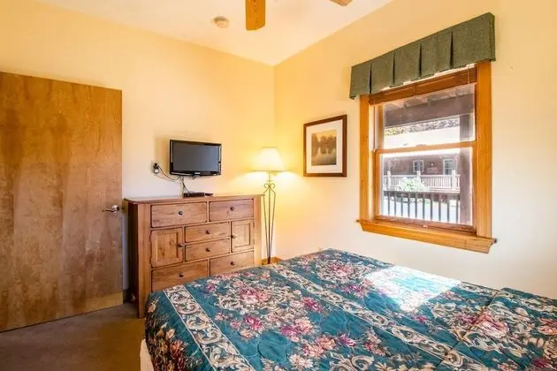 Kulübe, 2 Yatak Odası