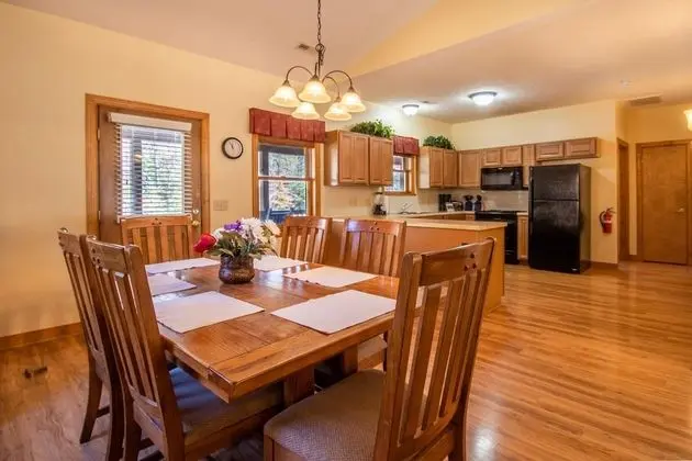 Kulübe, 2 Yatak Odası