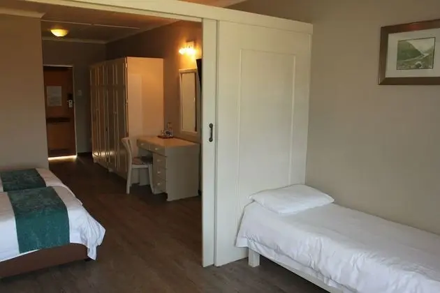 Deluxe Family Quad Twin Room